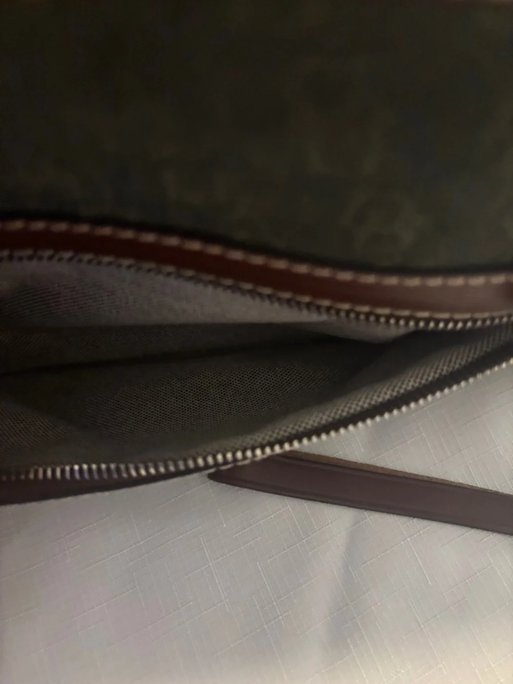 VTG Dooney & Bourke Rich Avocado Double Pocket Satchel & wallet leather trim - Picture 7 of 14